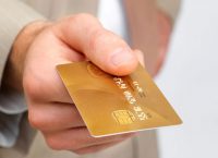 Золотая кредитная карта Сбербанка — основные минусы и плюсы